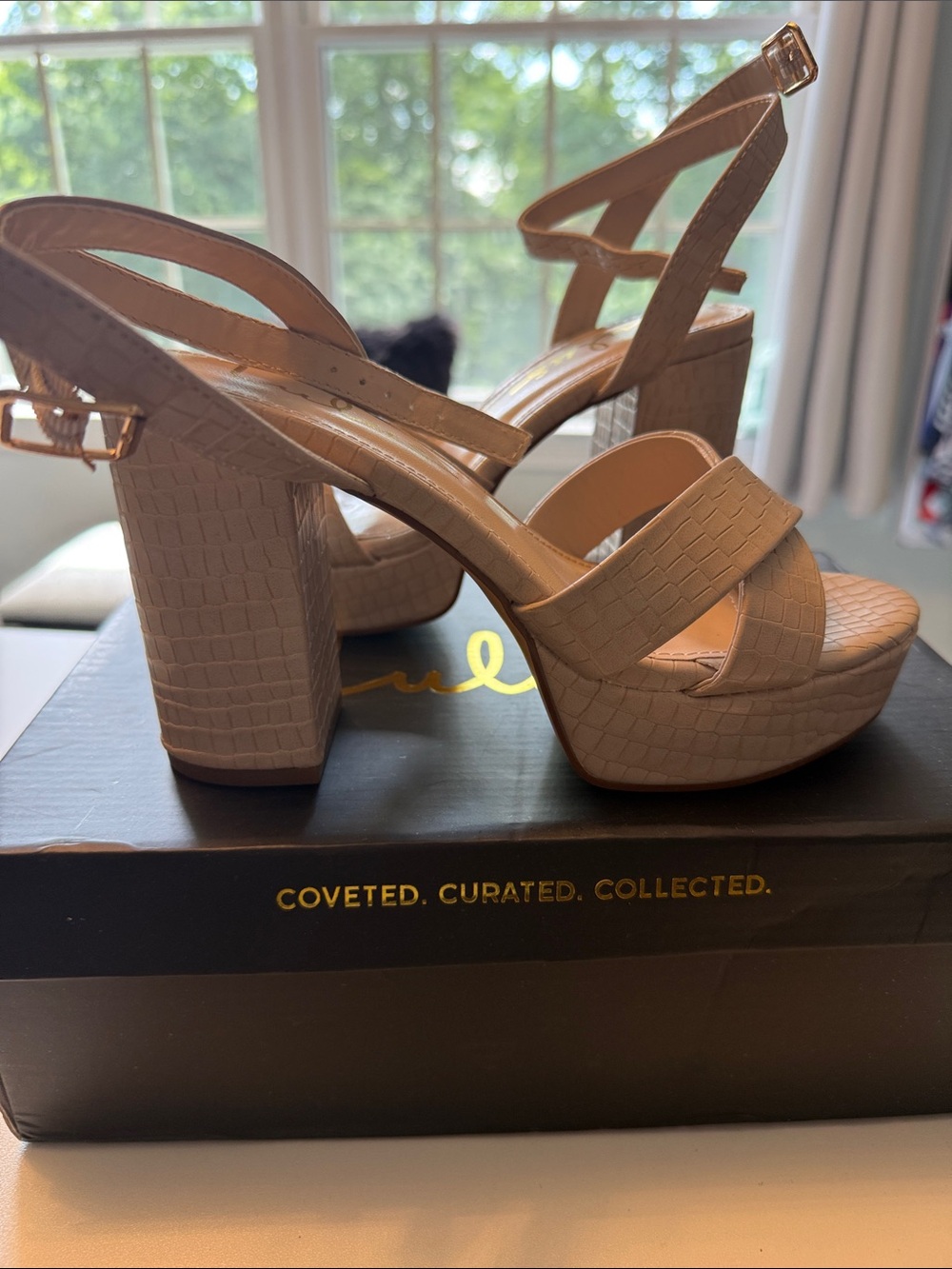 Lulu's Taupe Croc-Embossed Platform Block Heels